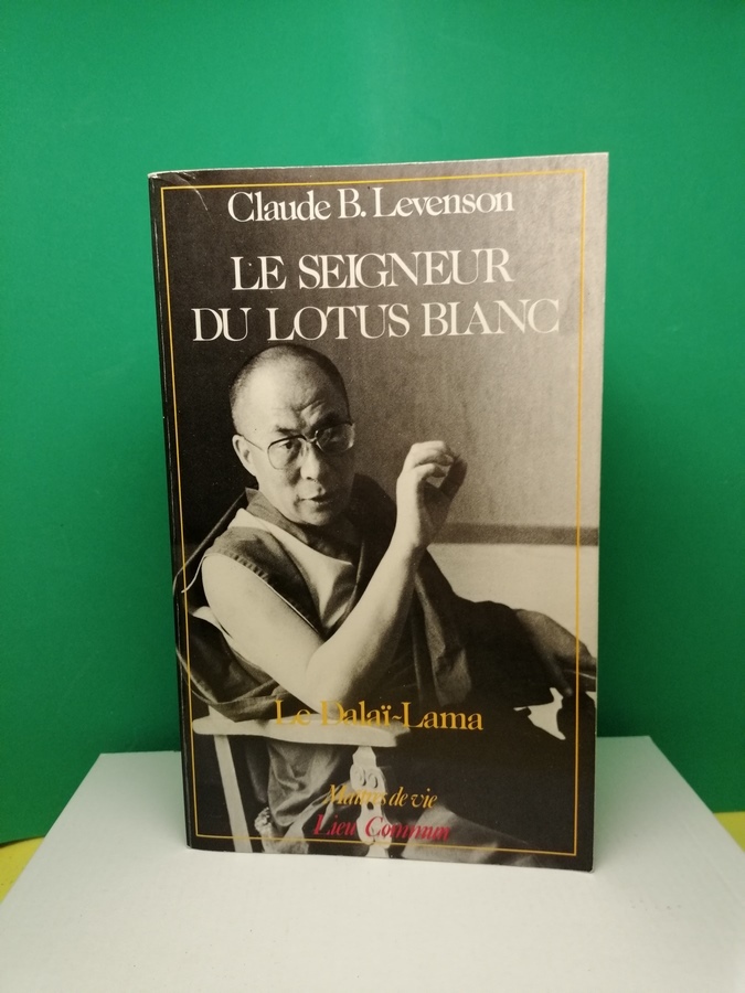 Le Seigneur du Lotus blanc