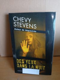 Des yeux dans la nuit