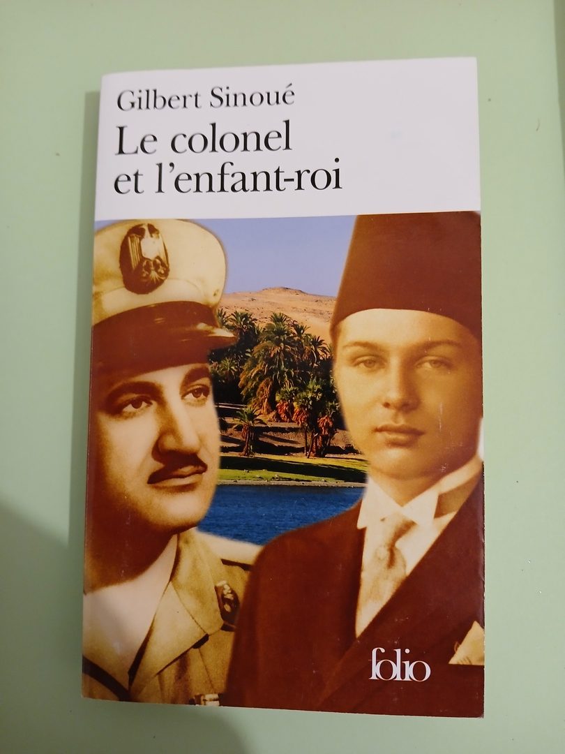 Le colonel et l'enfant-roi