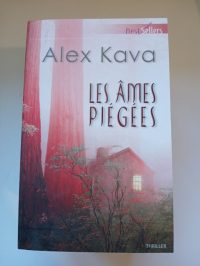 Les Ames Piegees