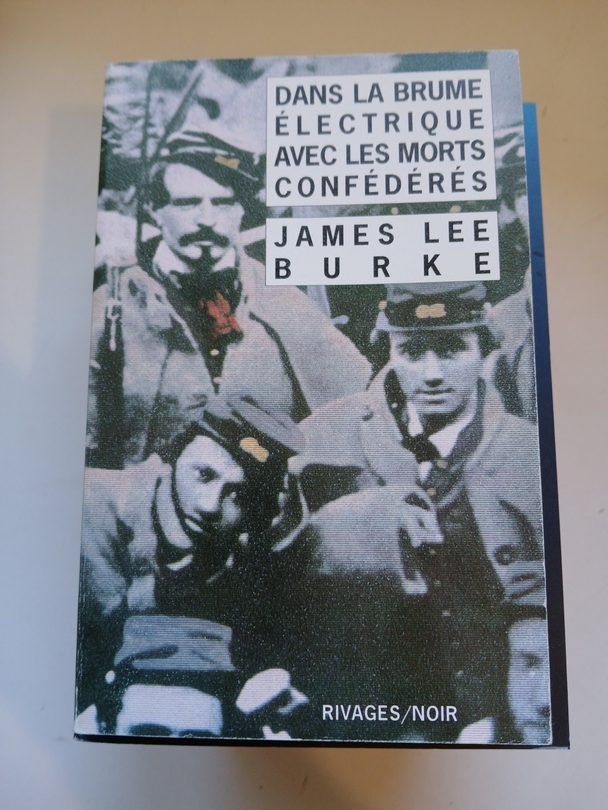 Dans la brume électrique avec les morts confédérés
