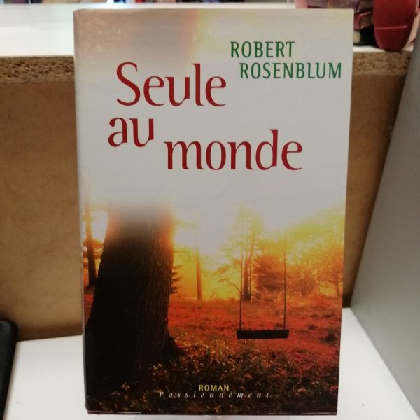 Seule au monde