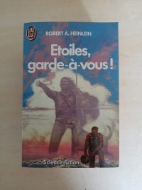 Etoiles garde à vous ! (Starship Troopers)