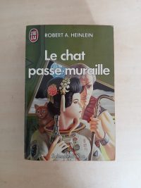 Le Chat passe-muraille