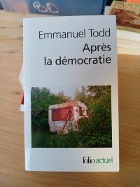 Après la démocratie