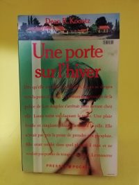 Une porte sur l'hiver