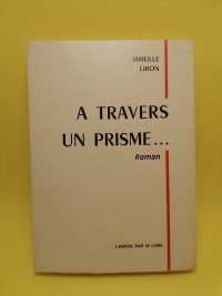 A Travers Un Prisme
