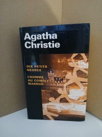 Dix petits nègres - L'Homme au complet marron