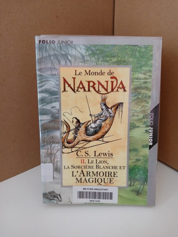 Narnia, 2 - L'Armoire magique