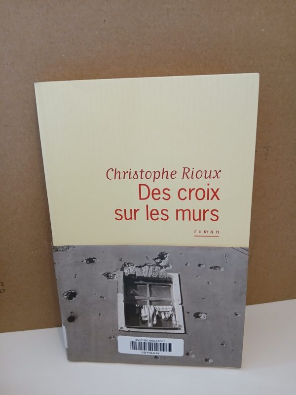 Des croix sur les murs