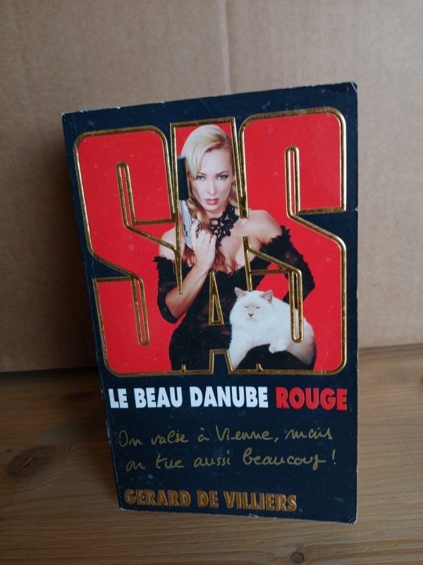 SAS 196 : Le Beau Danube rouge