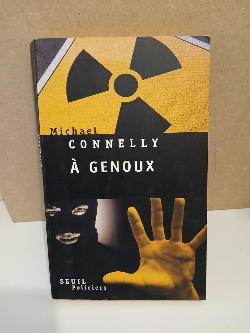 A genoux