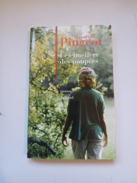 Le Cimetière des poupées