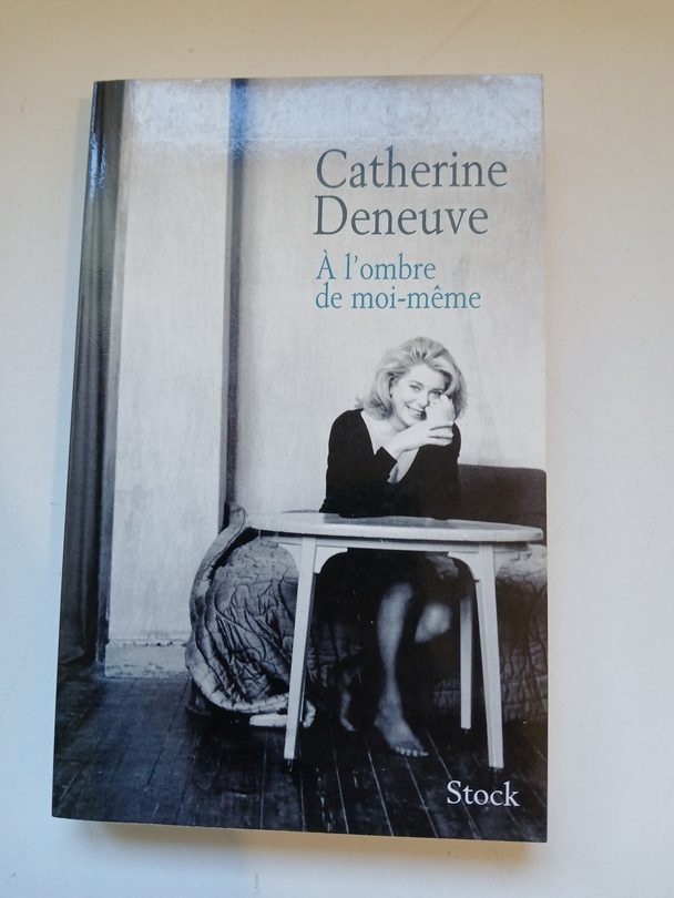 A l ombre de moi-meme