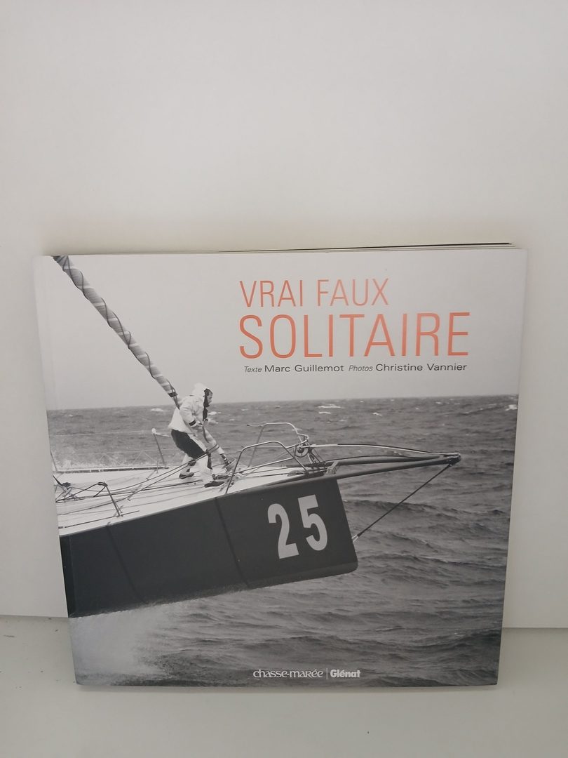 Vrai faux solitaire
